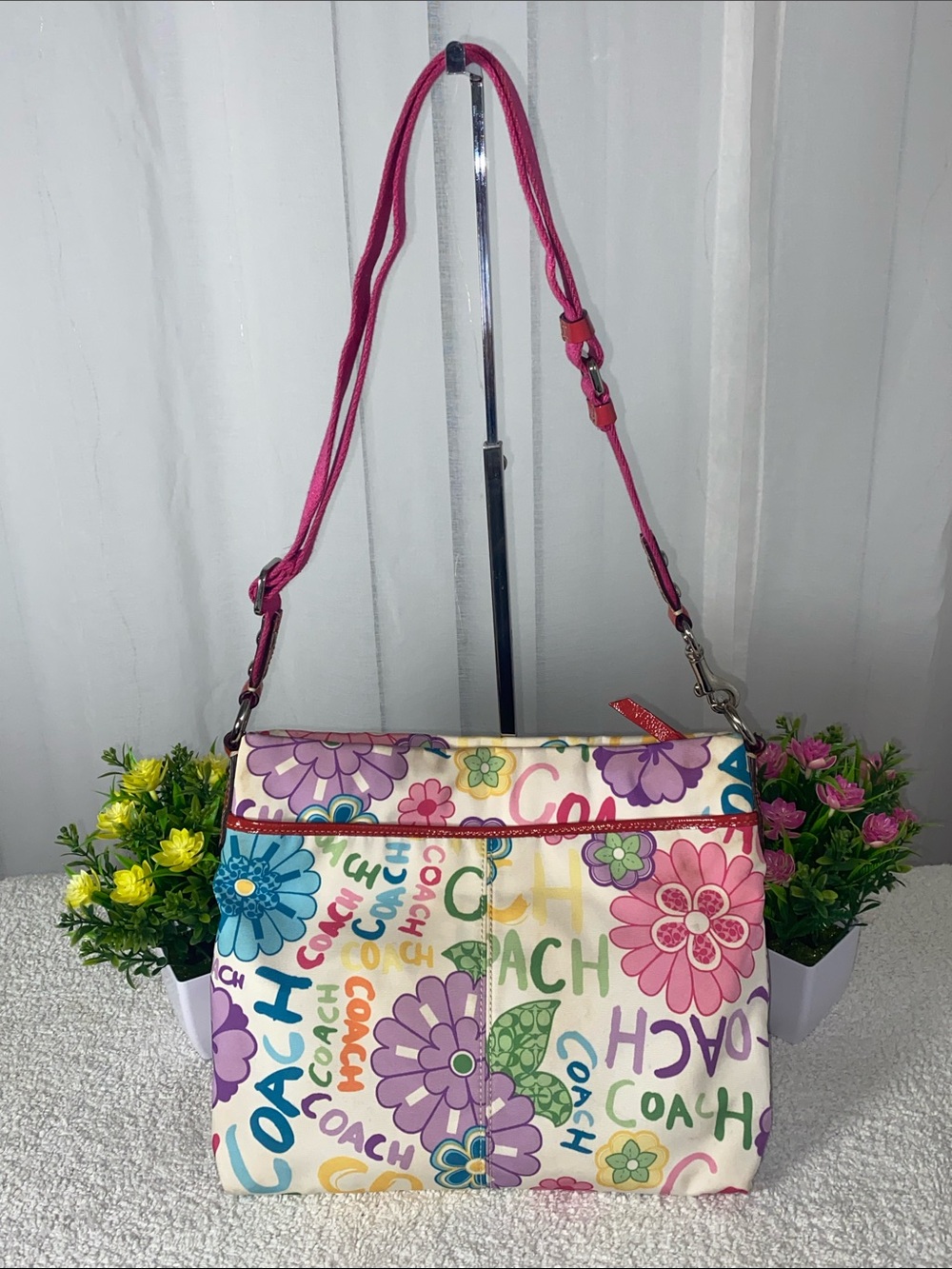 GUC Coach Poppy Multicolor Floral Secret Garden Crossbody - Picture 3 of 9